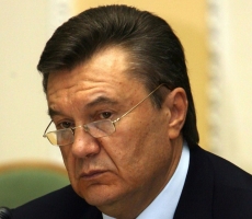 «Черная метка» президенту Януковичу