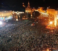 Сотни тысяч сторонников Евросоюза захватили Киев