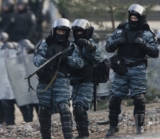 Милиция Украины будет применять оружие