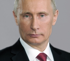 Владимир Путин объявил минуту молчания