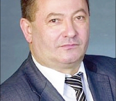 Спикер Парламента ПМР поздравил приднестровцев с днем финансовой системы