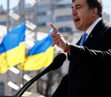 Саакашвили требует зарплату в 3-4 тысячи долларов