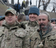 Радикалы в Киеве собирают новый майдан