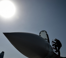Глава Пентагона: Россия профессионально действует в небе над Сирией