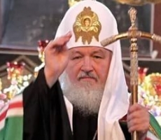 Патриарх Кирилл приступил к службе в Андреевском монастыре Москвы